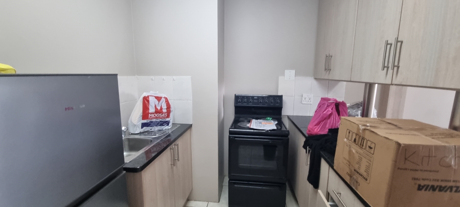 1 Bedroom Property for Sale in Hillcrest Gauteng