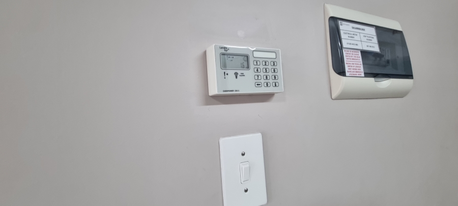 1 Bedroom Property for Sale in Hillcrest Gauteng