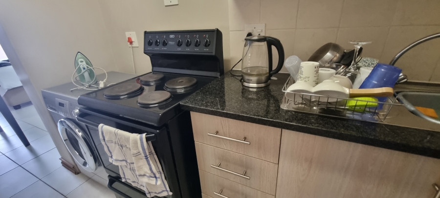 1 Bedroom Property for Sale in Hillcrest Gauteng