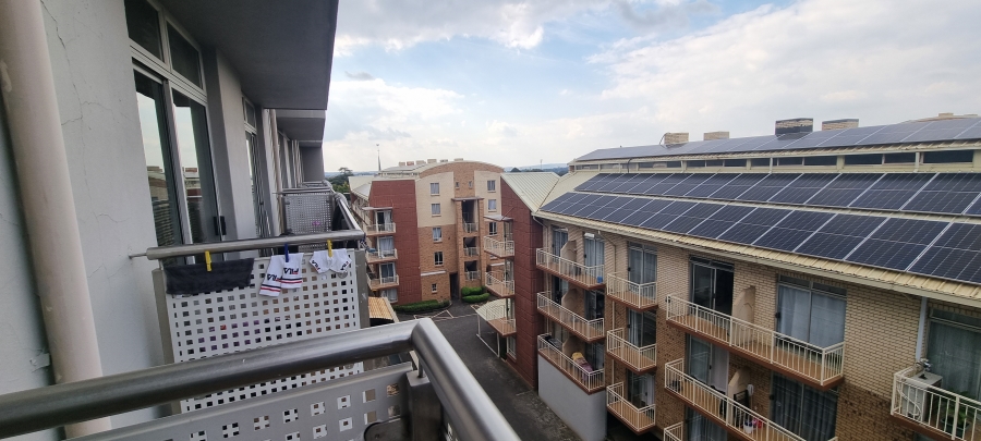 1 Bedroom Property for Sale in Hillcrest Gauteng