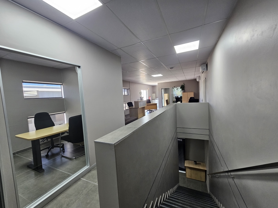 To Let Commercial Property for Rent in Knoppieslaagte Gauteng