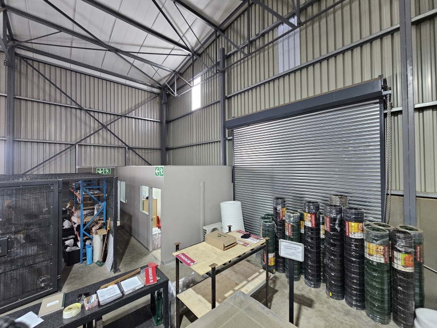 To Let Commercial Property for Rent in Knoppieslaagte Gauteng