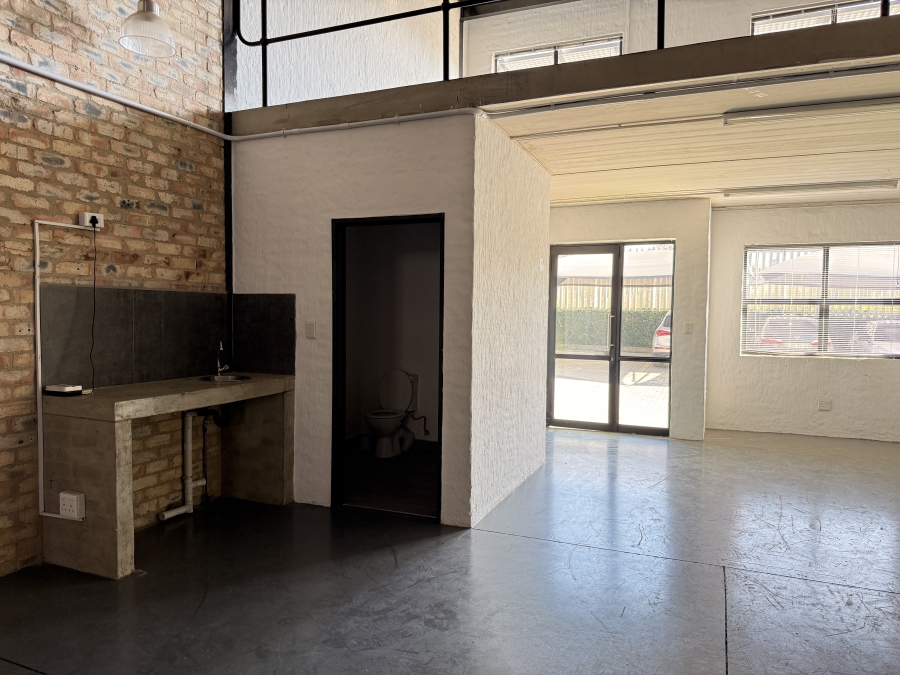 To Let Commercial Property for Rent in President Park Gauteng