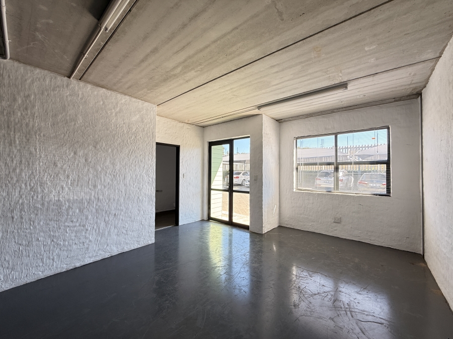 To Let Commercial Property for Rent in President Park Gauteng