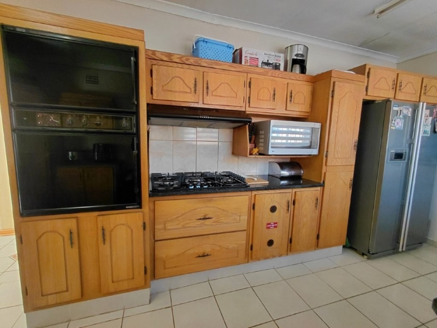 3 Bedroom Property for Sale in Klippoortje Gauteng