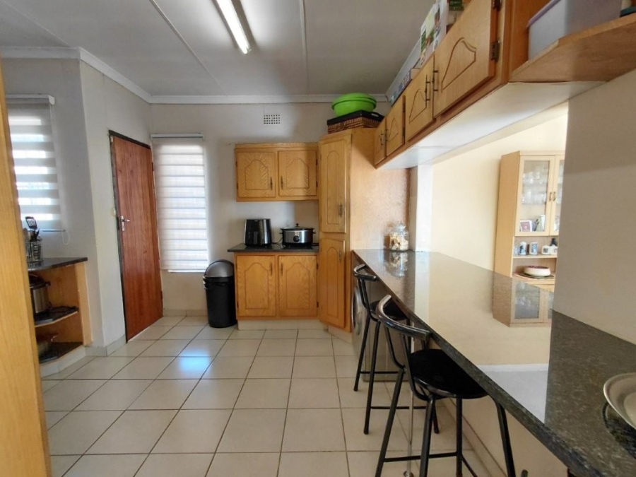 3 Bedroom Property for Sale in Klippoortje Gauteng