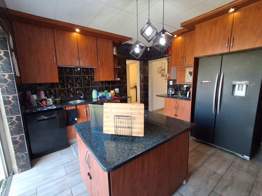 3 Bedroom Property for Sale in Kempton Park Ext 2 Gauteng