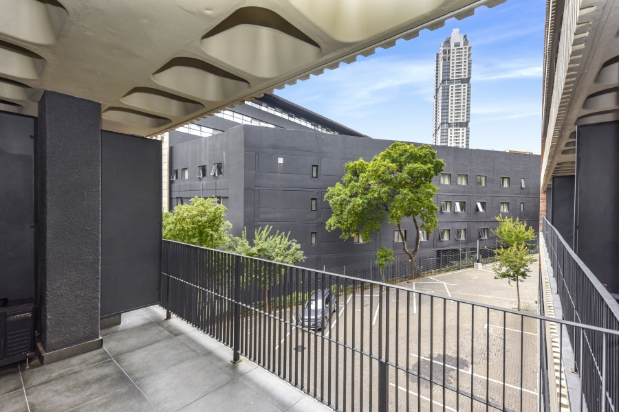 2 Bedroom Property for Sale in Sandown Gauteng