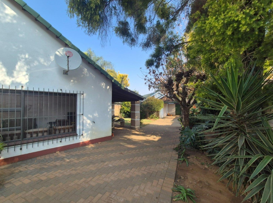 3 Bedroom Property for Sale in Sunward Park Gauteng