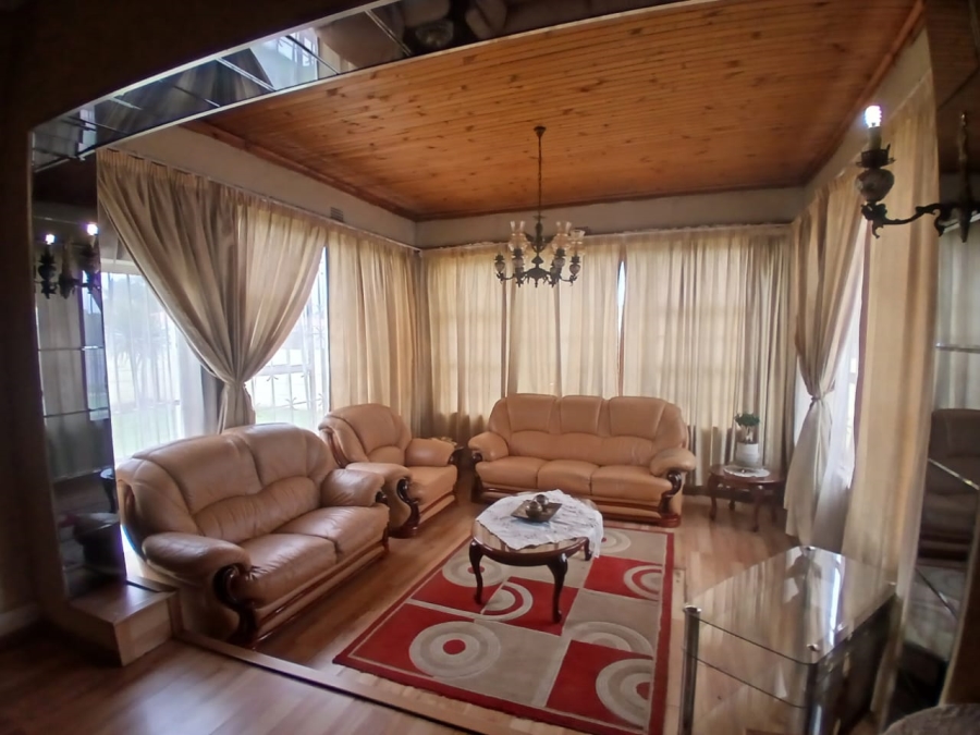 3 Bedroom Property for Sale in Brakpan Central Gauteng