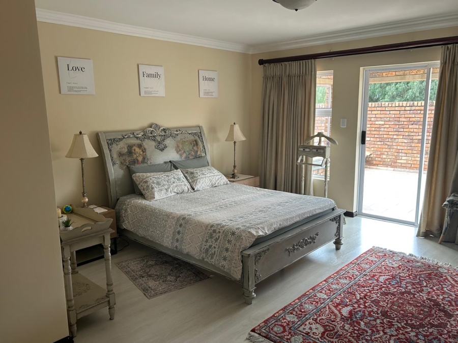5 Bedroom Property for Sale in Atlasville Gauteng