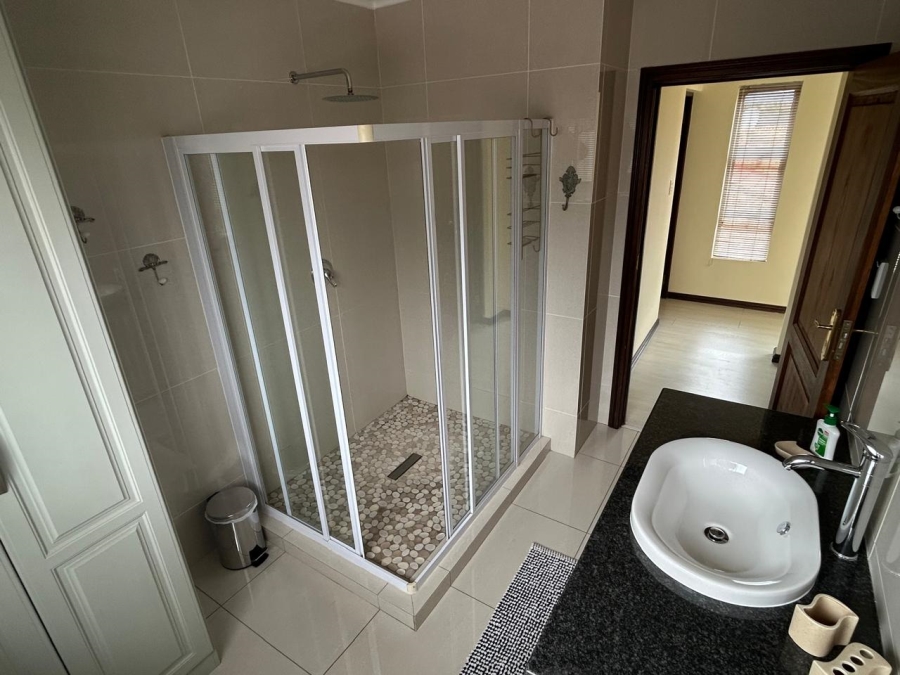 5 Bedroom Property for Sale in Atlasville Gauteng