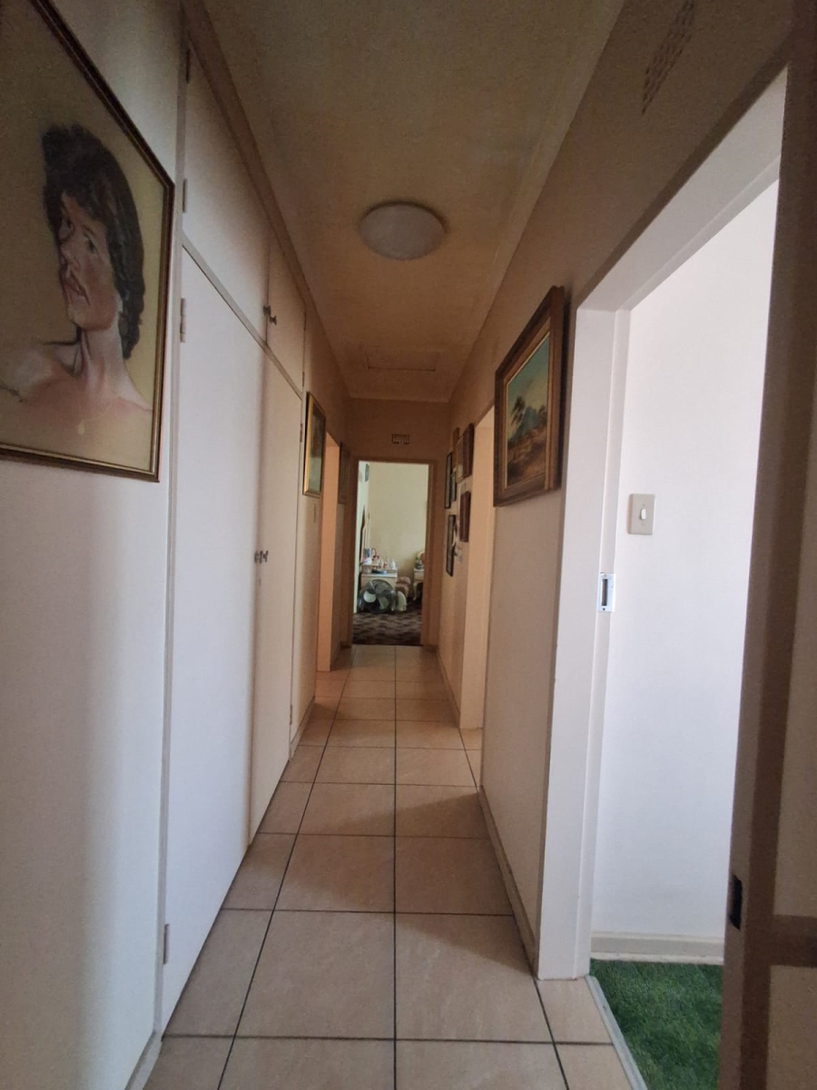 3 Bedroom Property for Sale in Sonland Park Gauteng