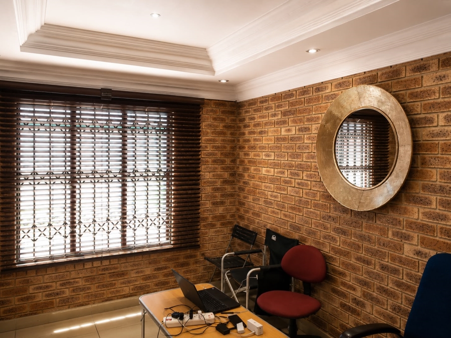 3 Bedroom Property for Sale in Falcon Ridge Gauteng