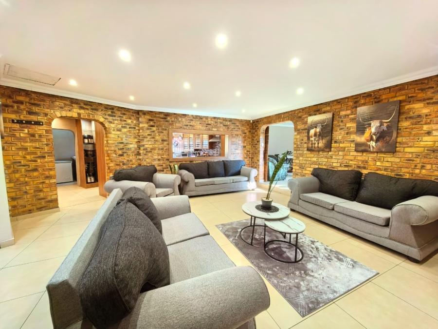 4 Bedroom Property for Sale in Vanderbijlpark SE Gauteng