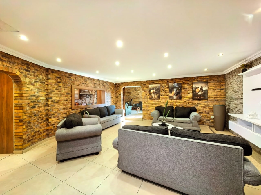 4 Bedroom Property for Sale in Vanderbijlpark SE Gauteng