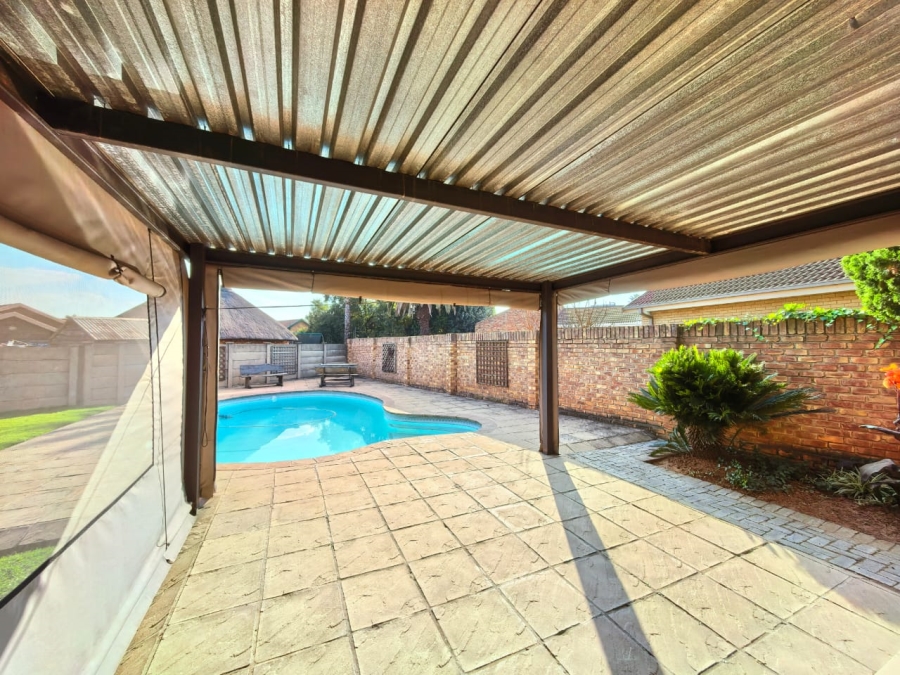 4 Bedroom Property for Sale in Vanderbijlpark SE Gauteng