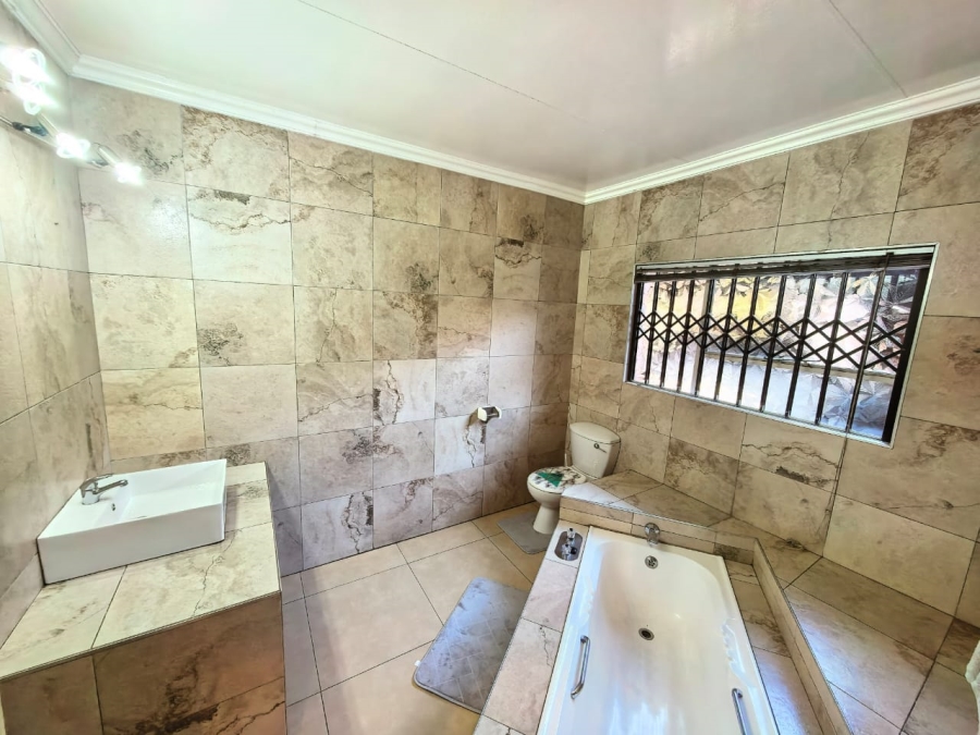 4 Bedroom Property for Sale in Vanderbijlpark SE Gauteng