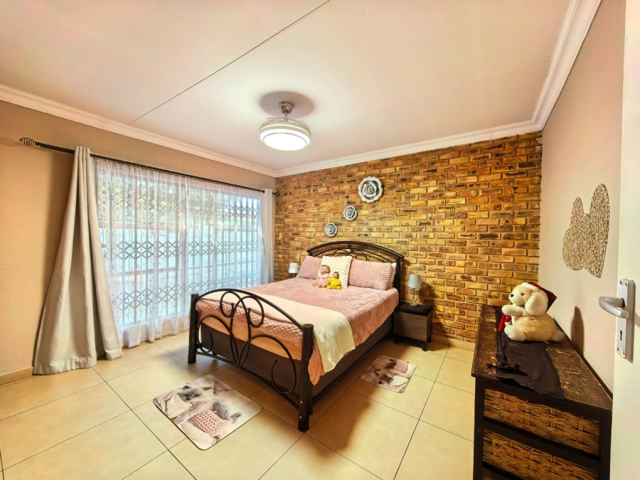 4 Bedroom Property for Sale in Vanderbijlpark SE Gauteng