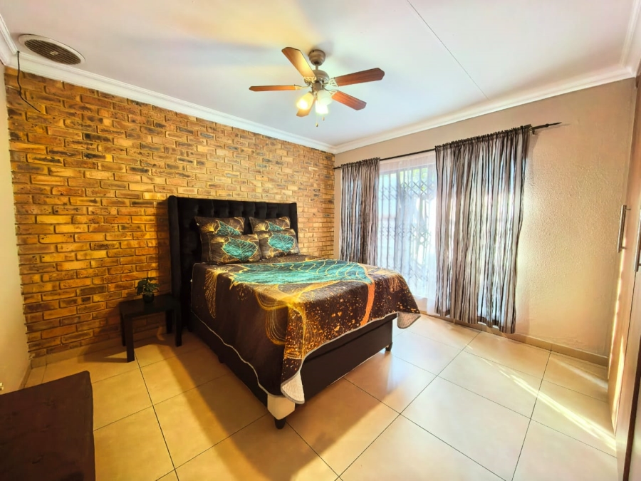 4 Bedroom Property for Sale in Vanderbijlpark SE Gauteng