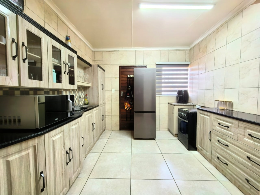 4 Bedroom Property for Sale in Vanderbijlpark SE Gauteng