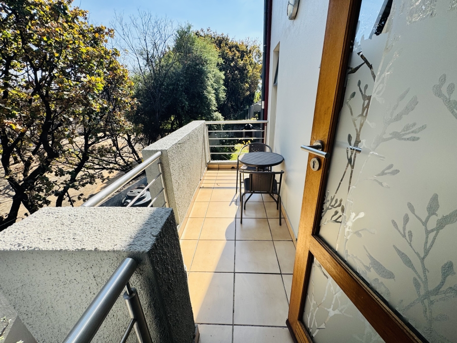 3 Bedroom Property for Sale in Maroeladal Gauteng