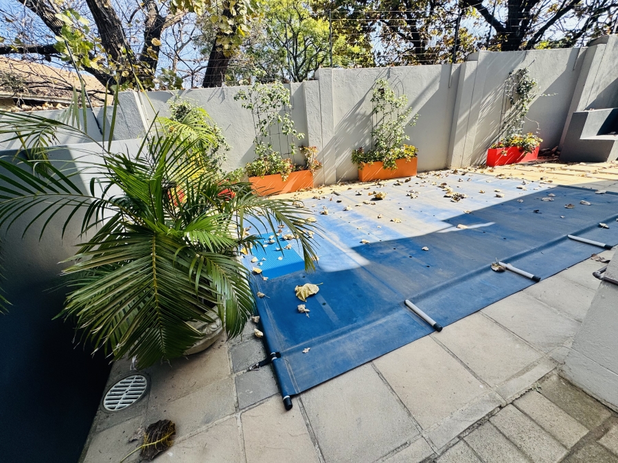 3 Bedroom Property for Sale in Maroeladal Gauteng