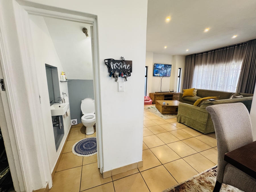 3 Bedroom Property for Sale in Maroeladal Gauteng