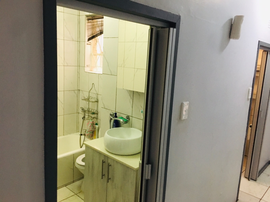 2 Bedroom Property for Sale in Eastleigh Gauteng