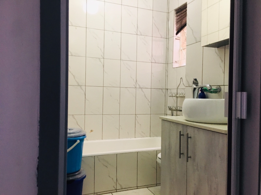 2 Bedroom Property for Sale in Eastleigh Gauteng
