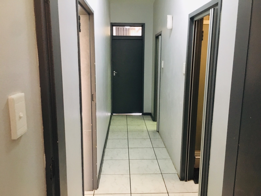 2 Bedroom Property for Sale in Eastleigh Gauteng