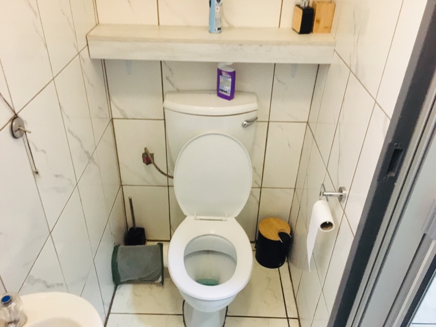 2 Bedroom Property for Sale in Eastleigh Gauteng