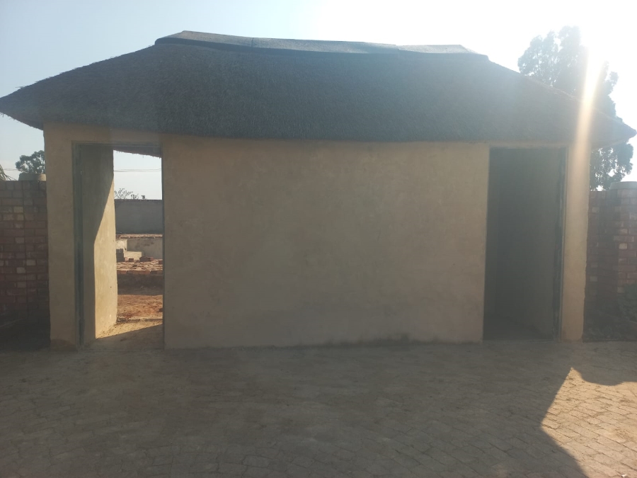 Commercial Property for Sale in Spaarwater Gauteng