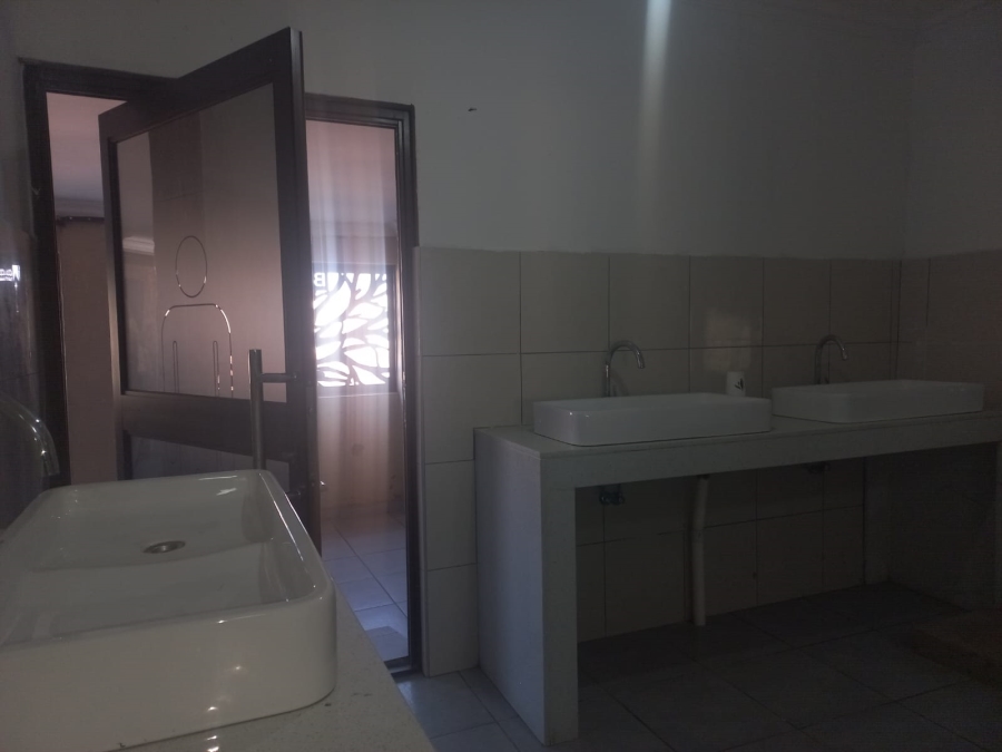 Commercial Property for Sale in Spaarwater Gauteng