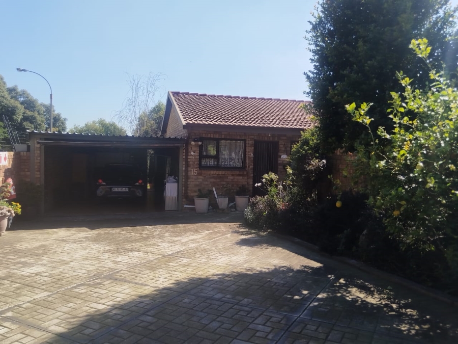 2 Bedroom Property for Sale in Croydon Gauteng