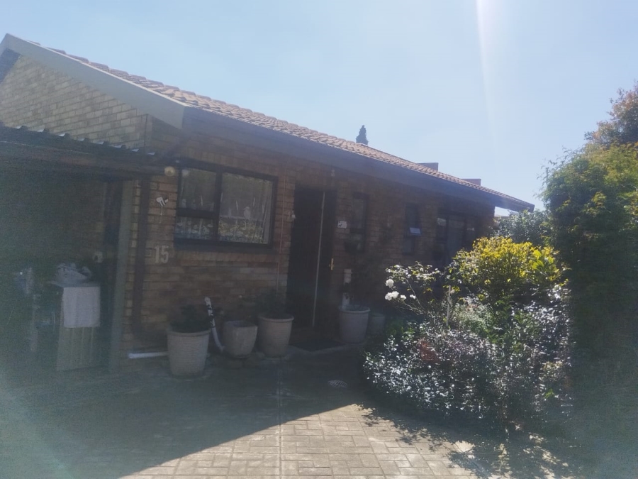 2 Bedroom Property for Sale in Croydon Gauteng