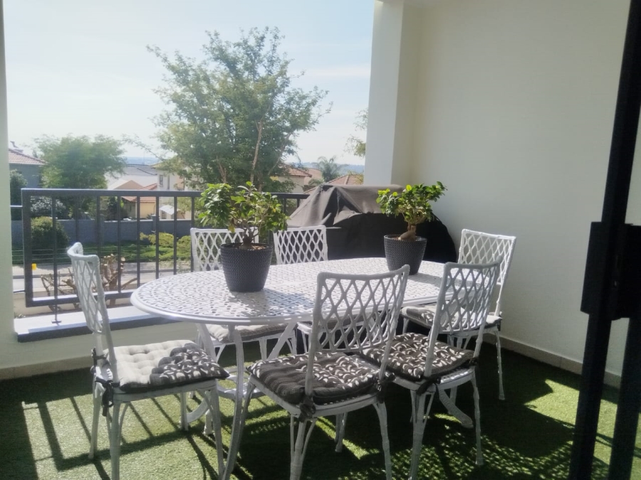3 Bedroom Property for Sale in Greenstone Crest Gauteng