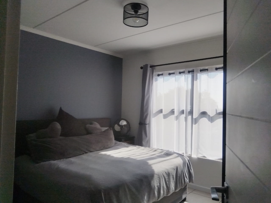 3 Bedroom Property for Sale in Greenstone Crest Gauteng