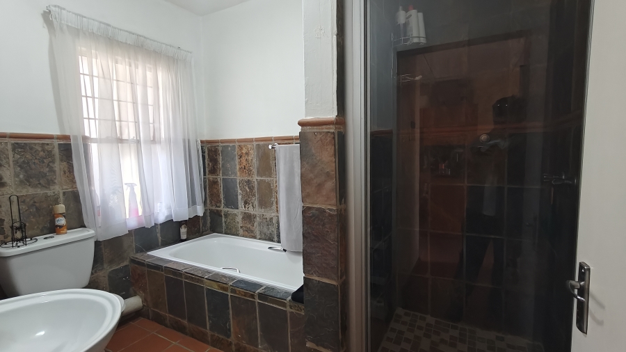 To Let 1 Bedroom Property for Rent in Sundowner Gauteng