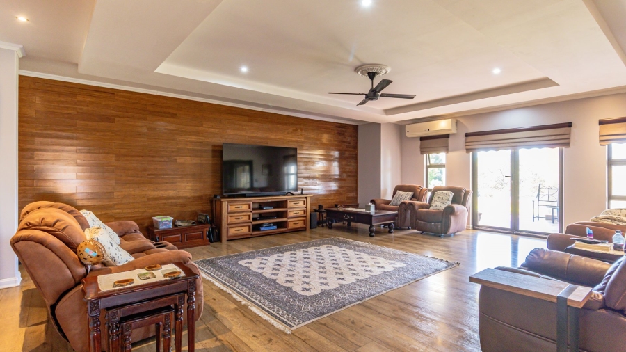 7 Bedroom Property for Sale in Cornwall Hill Gauteng