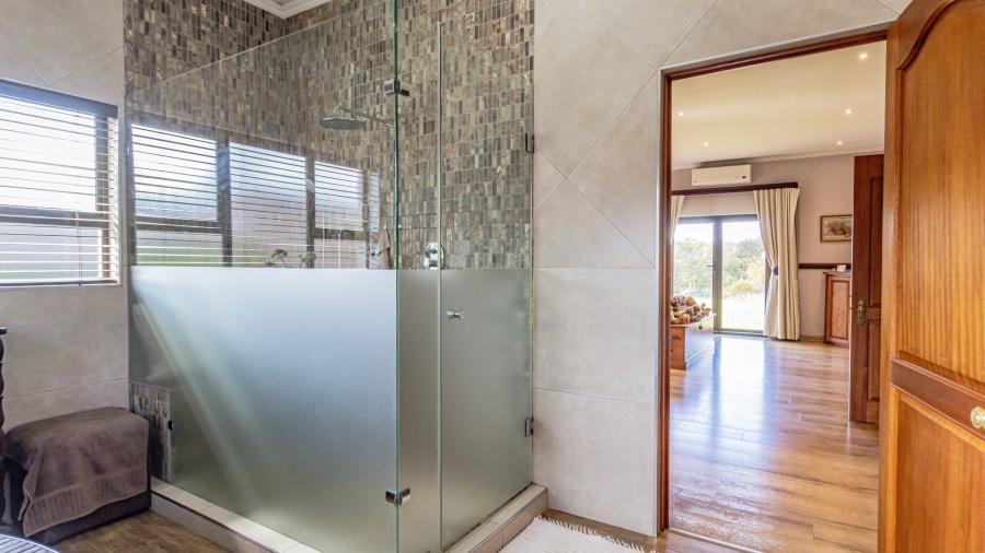 7 Bedroom Property for Sale in Cornwall Hill Gauteng