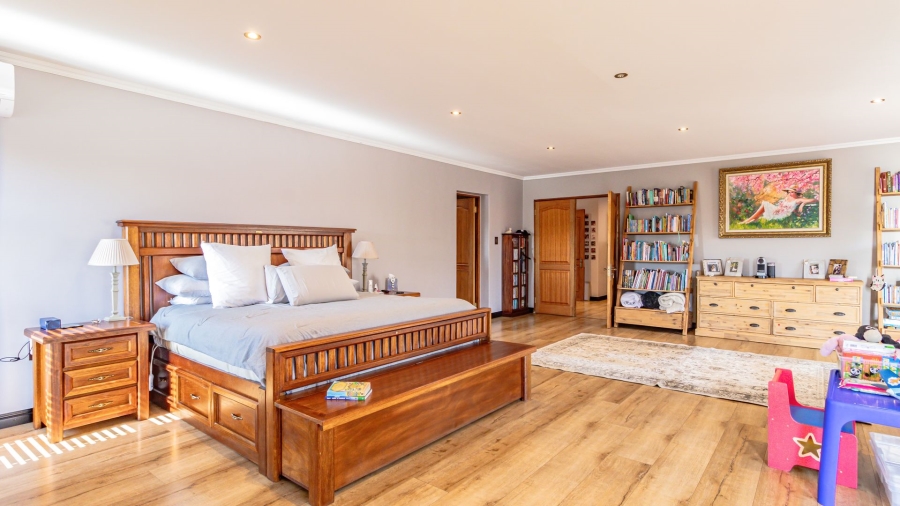 7 Bedroom Property for Sale in Cornwall Hill Gauteng