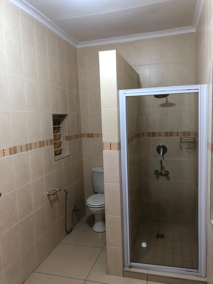 To Let 2 Bedroom Property for Rent in Laudium Gauteng