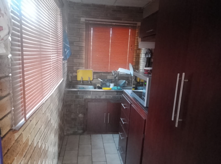 3 Bedroom Property for Sale in Casseldale Gauteng