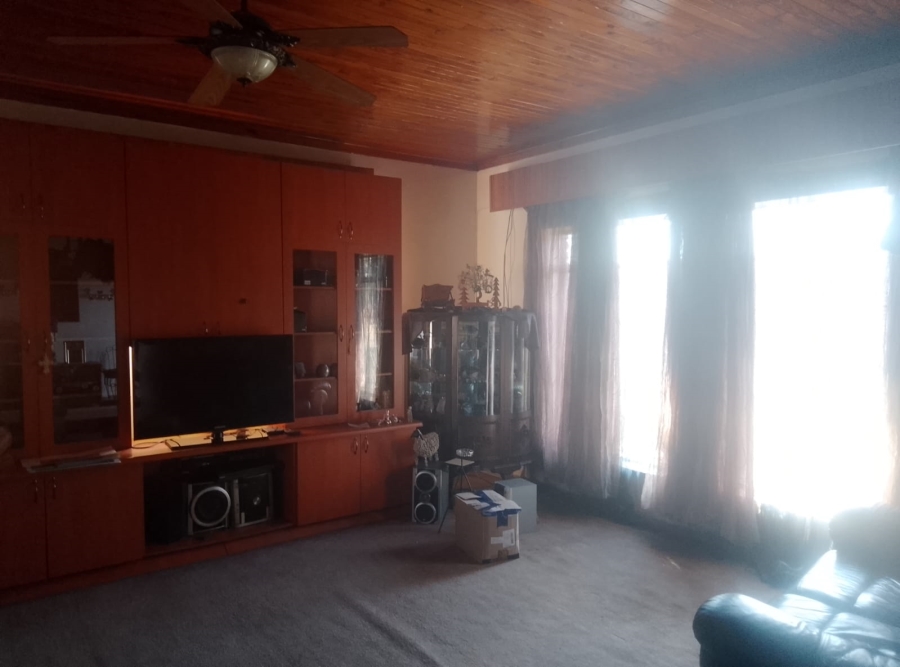 3 Bedroom Property for Sale in Casseldale Gauteng