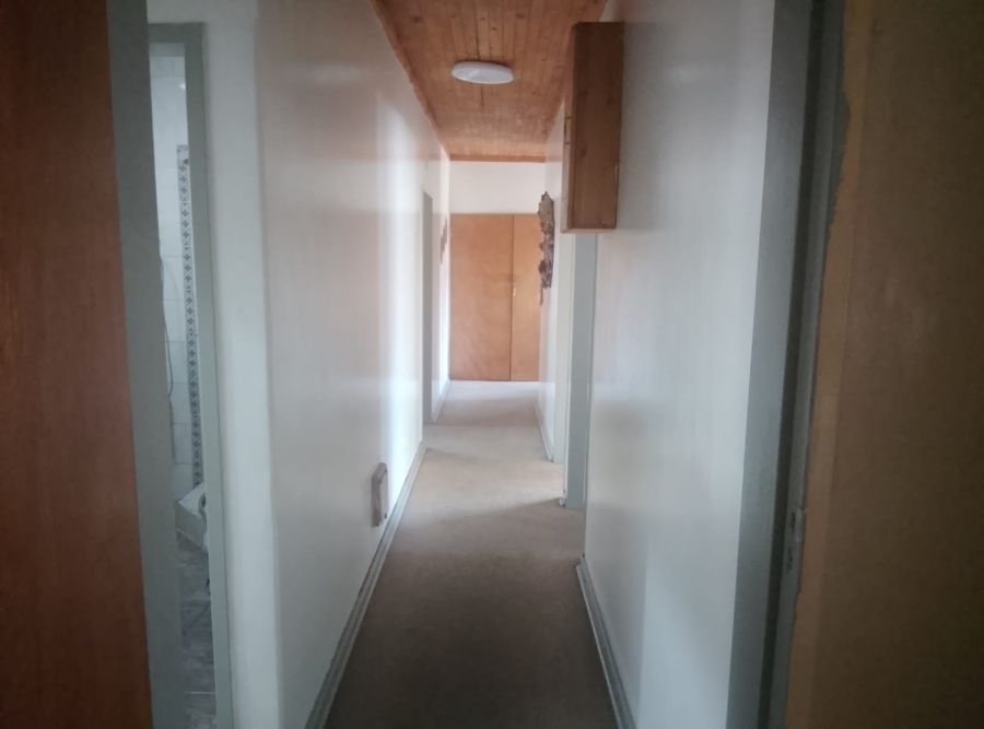 3 Bedroom Property for Sale in Casseldale Gauteng