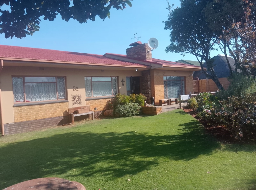 3 Bedroom Property for Sale in Casseldale Gauteng