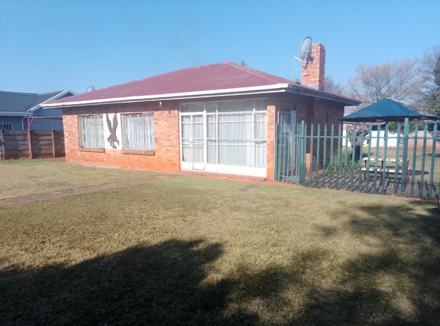 3 Bedroom Property for Sale in Casseldale Gauteng
