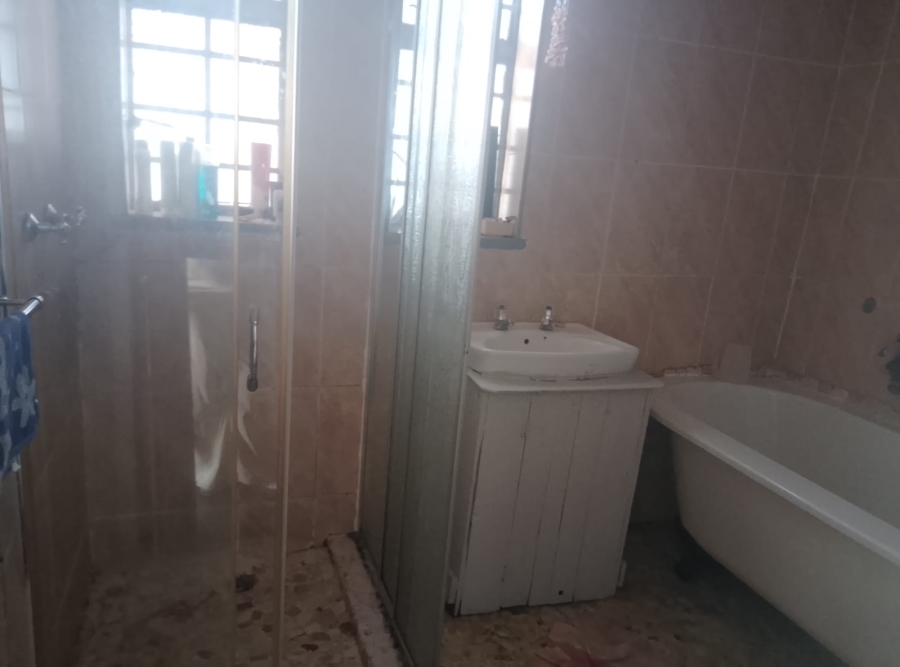 3 Bedroom Property for Sale in Casseldale Gauteng