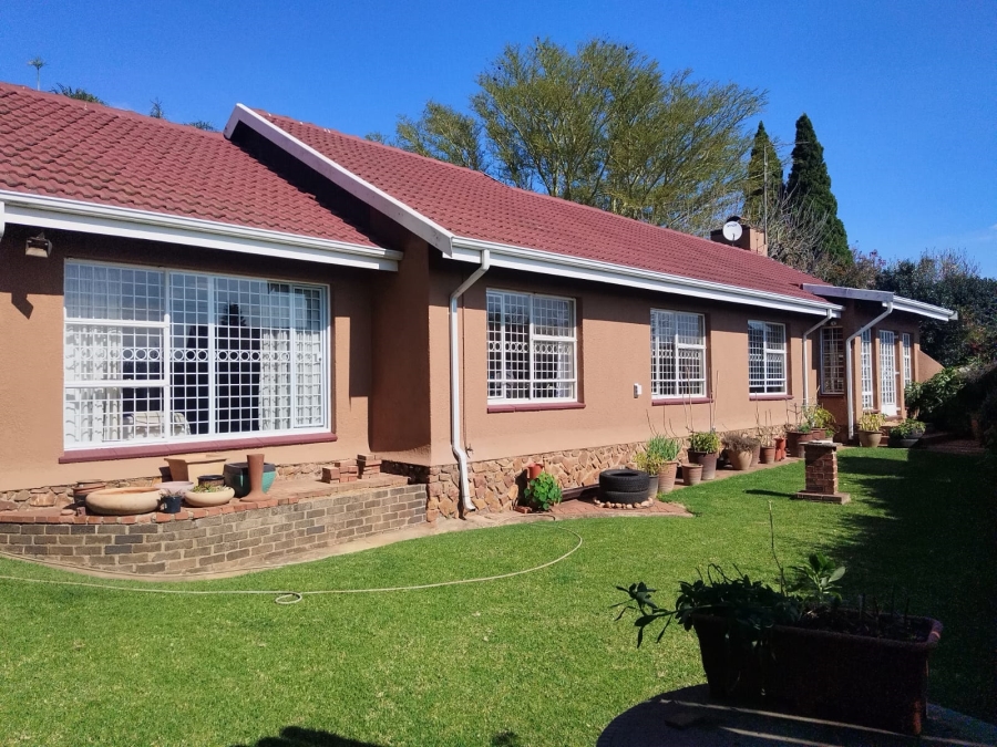 4 Bedroom Property for Sale in Norkem Park Gauteng